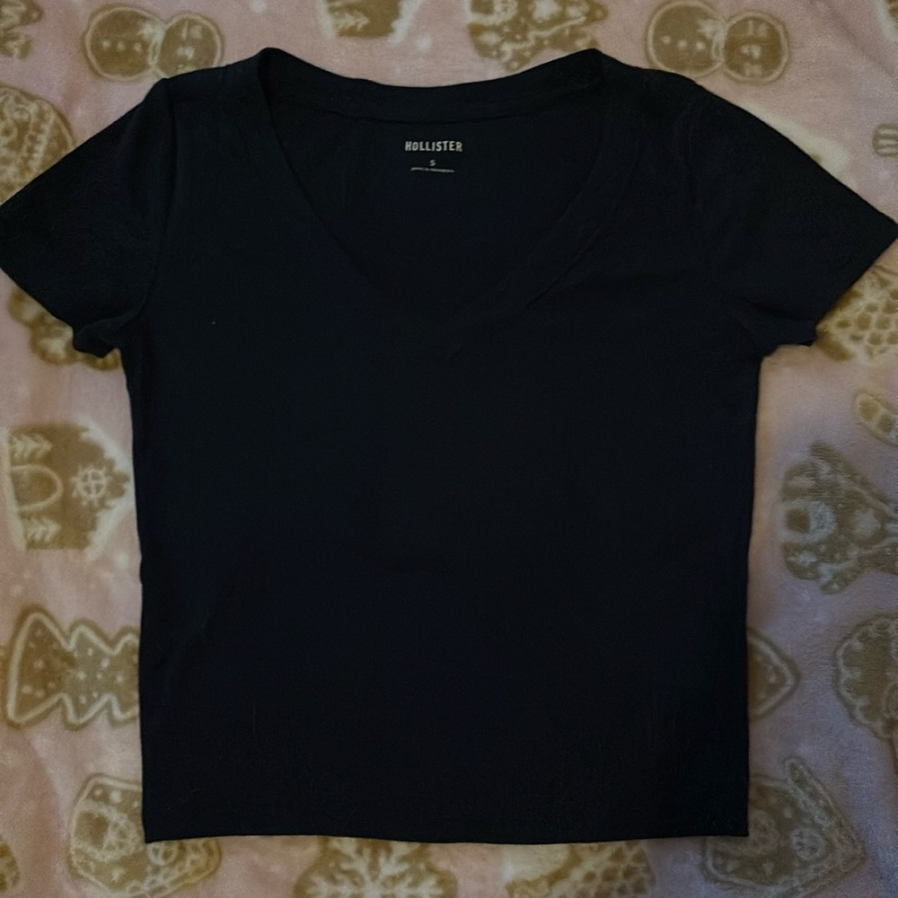 Navy blue V neck cropped top